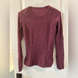 Lululemon sweatshirt. Size 4. Very soft